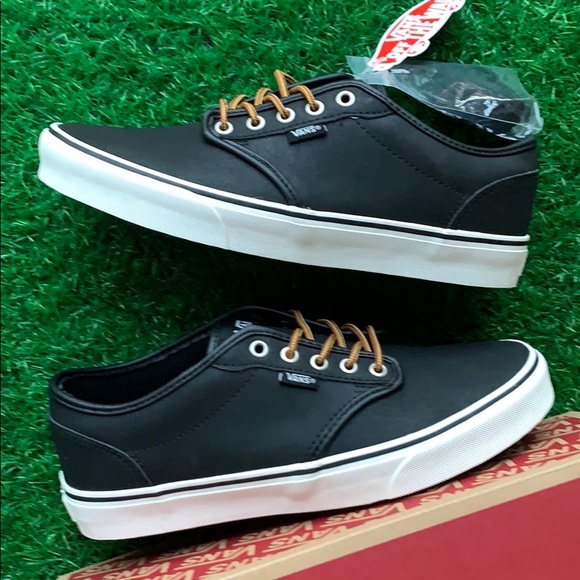 VANS MEN’S ATWOOD LEATHER BLACK/MARSHMALLOW
(Leather)Bick/Mrshmllow
VN0A327L68X - Picture 12 of 16